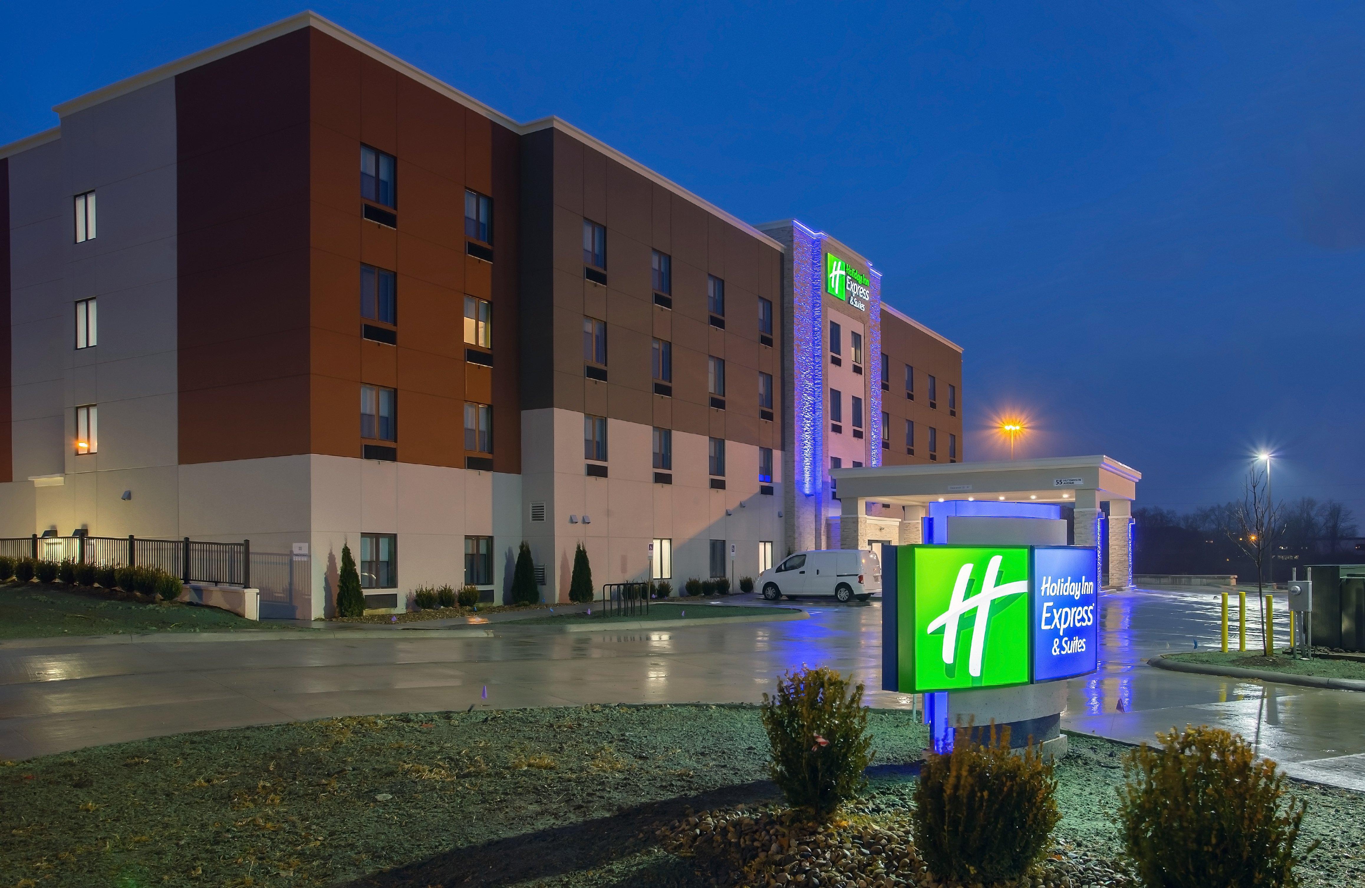 Holiday Inn Express & Suites - Columbus - Worthington By Ihg Eksteriør bilde